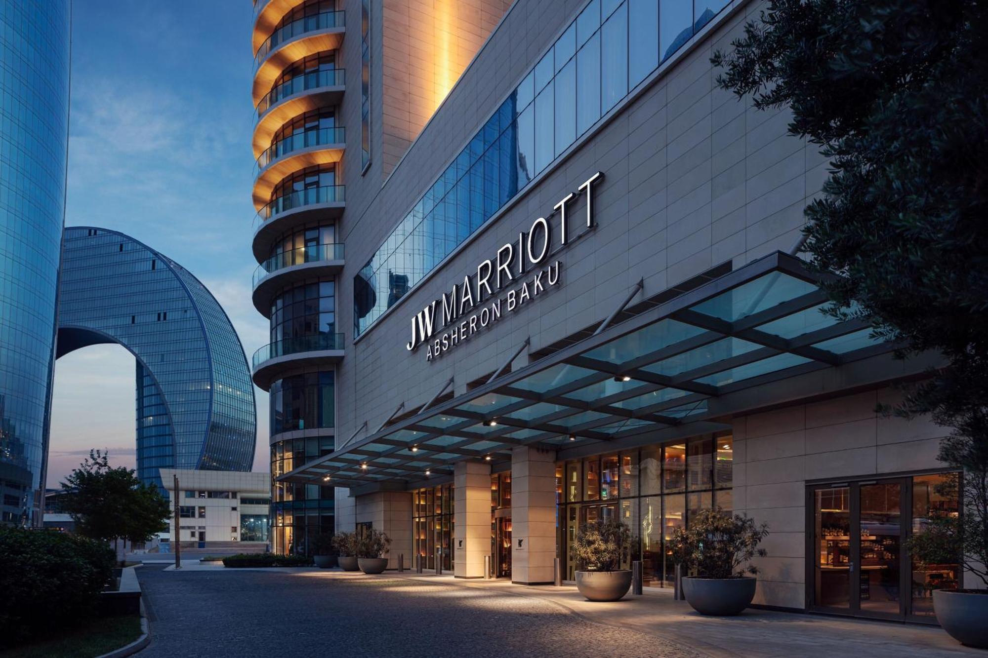 Jw Marriott Absheron Baku Hotel Exterior foto JW Marriott Baku